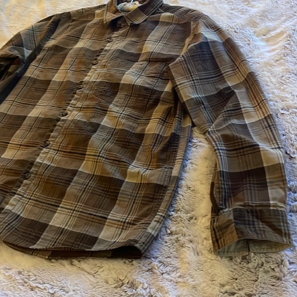 Eddie Bauer Large Men’s Button Down Shirt - Picture 5 of 10